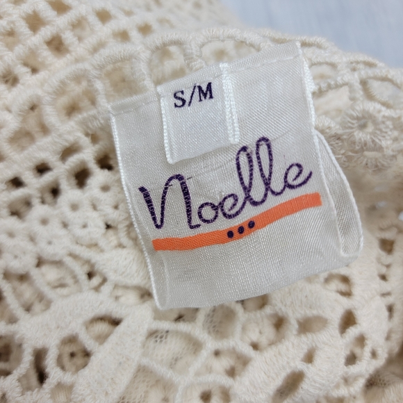 Noelle Knit Boho Chic Crocheted Top Size S/M - Picture 5 of 8